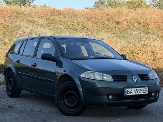 Зеленый Рено Меган, объемом двигателя 1.5 л и пробегом 250 тыс. км за 2961 $, фото 1 на Automoto.ua