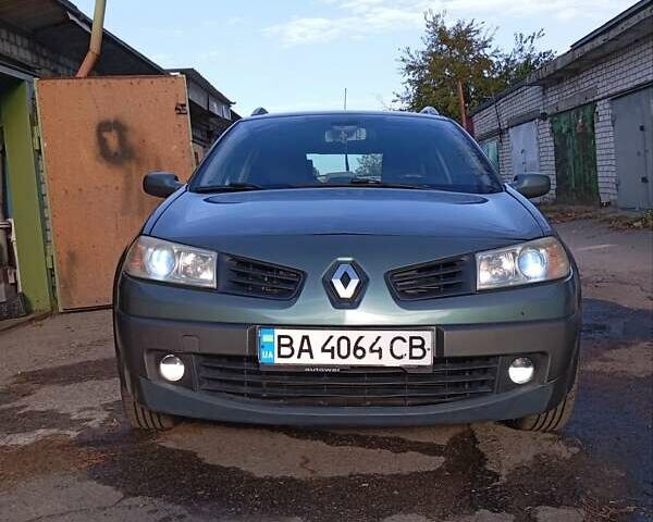 Зелений Рено Меган, об'ємом двигуна 1.6 л та пробігом 268 тис. км за 5800 $, фото 1 на Automoto.ua