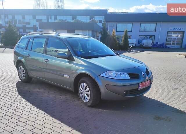 Зеленый Рено Меган, объемом двигателя 1.6 л и пробегом 141 тыс. км за 4650 $, фото 1 на Automoto.ua