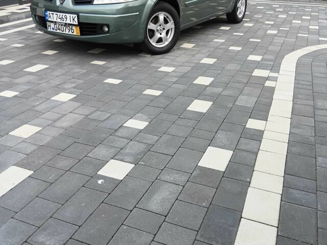 Зелений Рено Меган, об'ємом двигуна 1.6 л та пробігом 170 тис. км за 5100 $, фото 1 на Automoto.ua