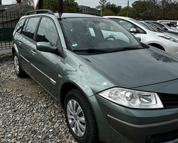 Зеленый Рено Меган, объемом двигателя 1.6 л и пробегом 121 тыс. км за 5700 $, фото 1 на Automoto.ua