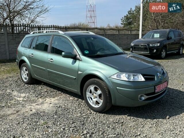 Зеленый Рено Меган, объемом двигателя 1.6 л и пробегом 132 тыс. км за 5700 $, фото 1 на Automoto.ua