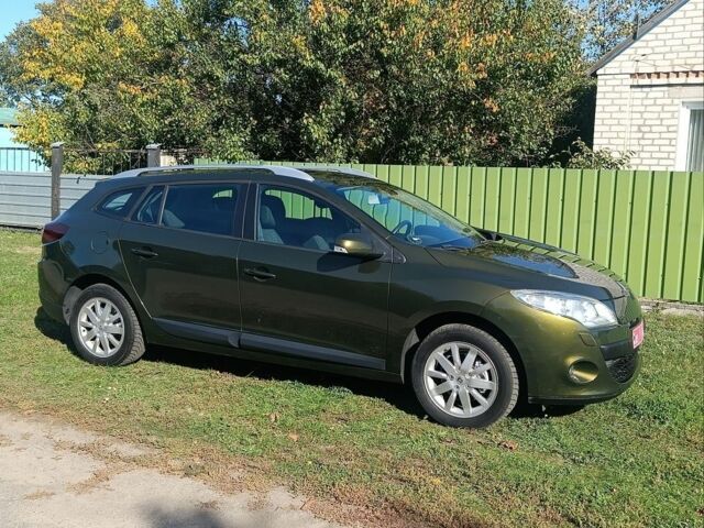 Зелений Рено Меган, об'ємом двигуна 1.6 л та пробігом 133 тис. км за 6750 $, фото 1 на Automoto.ua