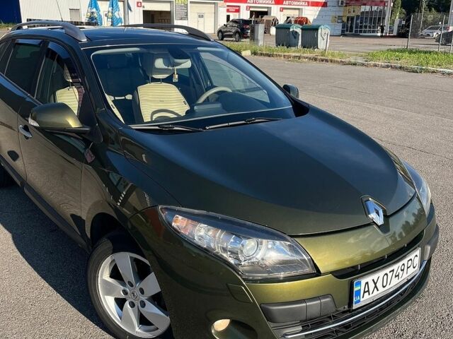 Зелений Рено Меган, об'ємом двигуна 1.87 л та пробігом 250 тис. км за 7500 $, фото 1 на Automoto.ua