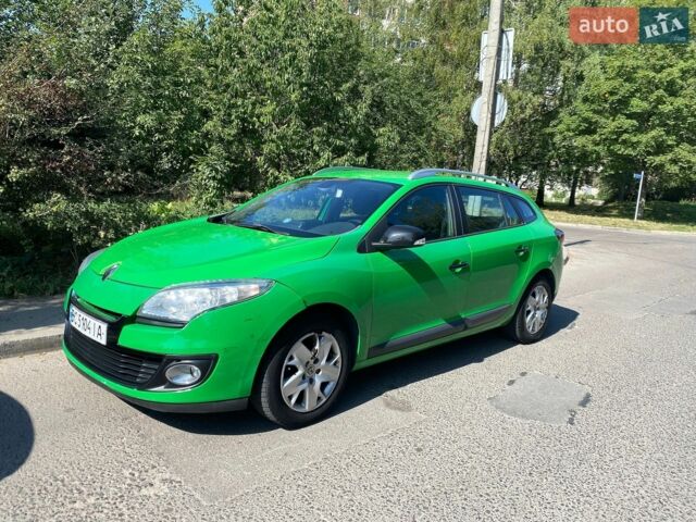 Зеленый Рено Меган, объемом двигателя 1.5 л и пробегом 288 тыс. км за 6000 $, фото 1 на Automoto.ua