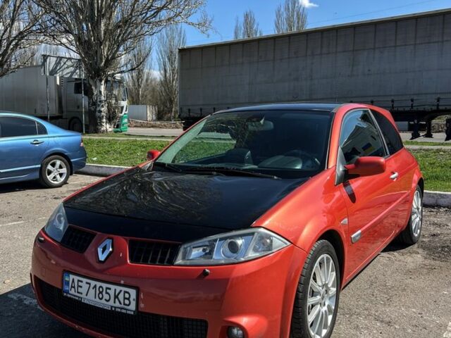 Помаранчевий Рено Меган, об'ємом двигуна 2 л та пробігом 160 тис. км за 6000 $, фото 1 на Automoto.ua