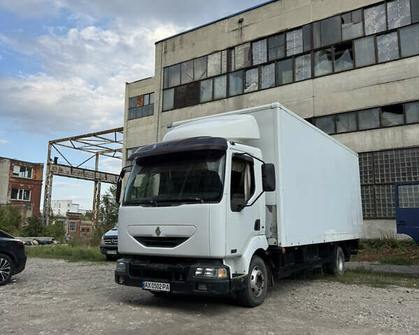 Білий Рено Мідлум, об'ємом двигуна 4.12 л та пробігом 778 тис. км за 11500 $, фото 1 на Automoto.ua