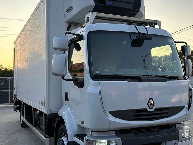 Білий Рено Мідлум, об'ємом двигуна 6.2 л та пробігом 703 тис. км за 16500 $, фото 1 на Automoto.ua