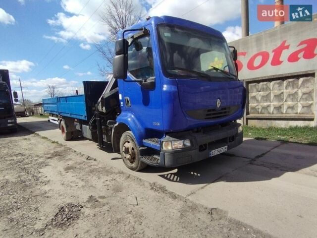 Синий Рено Мидлум, объемом двигателя 4.7 л и пробегом 370 тыс. км за 25000 $, фото 1 на Automoto.ua