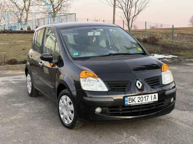 Черный Рено Модус, объемом двигателя 1.1 л и пробегом 133 тыс. км за 3700 $, фото 1 на Automoto.ua
