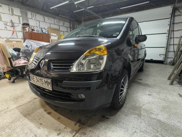Чорний Рено Модус, об'ємом двигуна 1.1 л та пробігом 196 тис. км за 4500 $, фото 1 на Automoto.ua