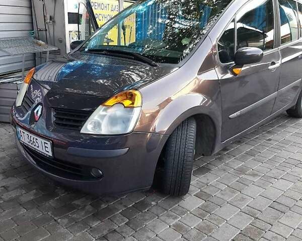 Коричневый Рено Модус, объемом двигателя 1.6 л и пробегом 215 тыс. км за 3546 $, фото 1 на Automoto.ua