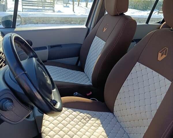 Коричневый Рено Модус, объемом двигателя 1.2 л и пробегом 235 тыс. км за 3700 $, фото 1 на Automoto.ua