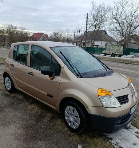 Коричневый Рено Модус, объемом двигателя 1.2 л и пробегом 235 тыс. км за 3500 $, фото 1 на Automoto.ua