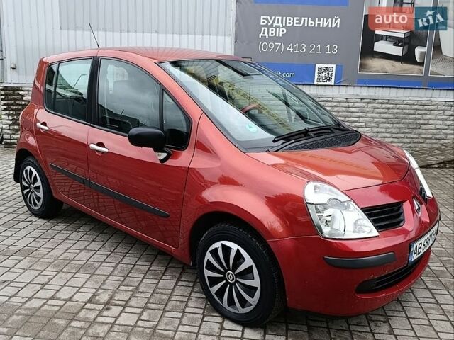 Красный Рено Модус, объемом двигателя 1.2 л и пробегом 220 тыс. км за 3450 $, фото 1 на Automoto.ua