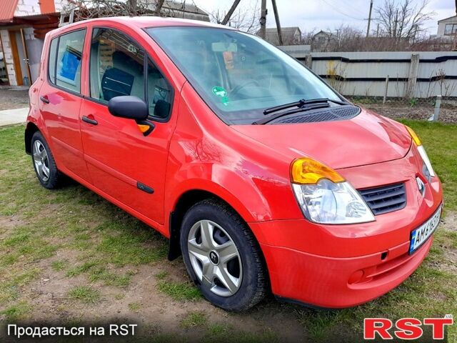 Рено Модус 2006 у Житомирі на Automoto.ua Червоний Рено Модус, об'ємом двигуна 1.1 л та пробігом 118 тис. км за 4549 $, фото 1 на Automoto.ua