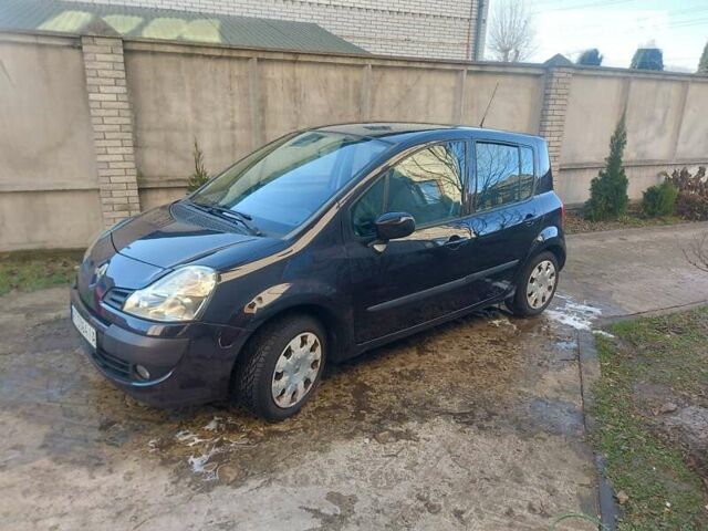 Рено Модус 2008 в Калуше на Automoto.ua Рено Модус, объемом двигателя 1.2 л и пробегом 181 тыс. км за 4600 $, фото 1 на Automoto.ua