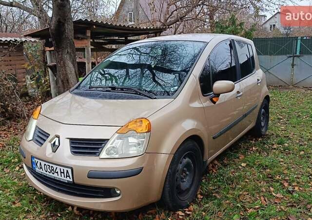 Желтый Рено Модус, объемом двигателя 1.6 л и пробегом 165 тыс. км за 5000 $, фото 1 на Automoto.ua