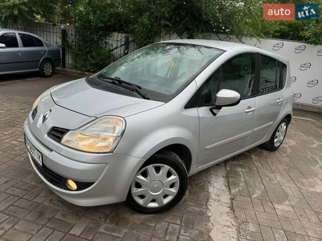 Сірий Рено Модус, об'ємом двигуна 1.6 л та пробігом 176 тис. км за 5500 $, фото 1 на Automoto.ua