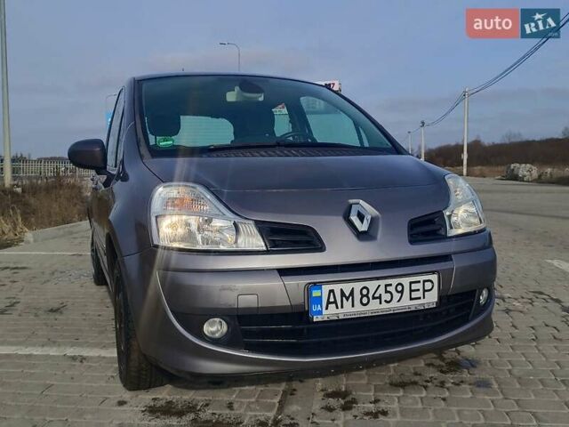 Серый Рено Модус, объемом двигателя 1.6 л и пробегом 104 тыс. км за 6550 $, фото 1 на Automoto.ua