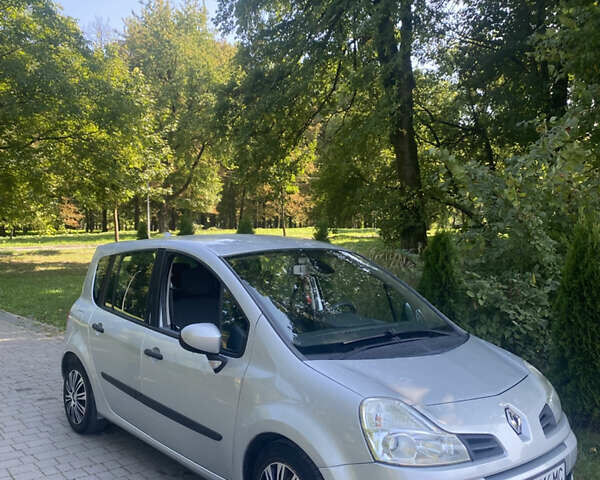 Сірий Рено Модус, об'ємом двигуна 1.46 л та пробігом 330 тис. км за 5000 $, фото 1 на Automoto.ua