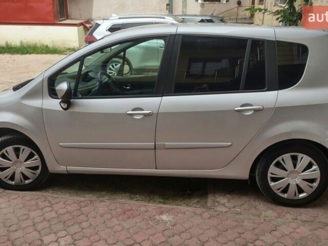 Сірий Рено Модус, об'ємом двигуна 1.6 л та пробігом 199 тис. км за 7500 $, фото 1 на Automoto.ua