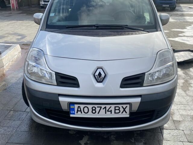 Серый Рено Модус, объемом двигателя 1.5 л и пробегом 228 тыс. км за 6500 $, фото 1 на Automoto.ua