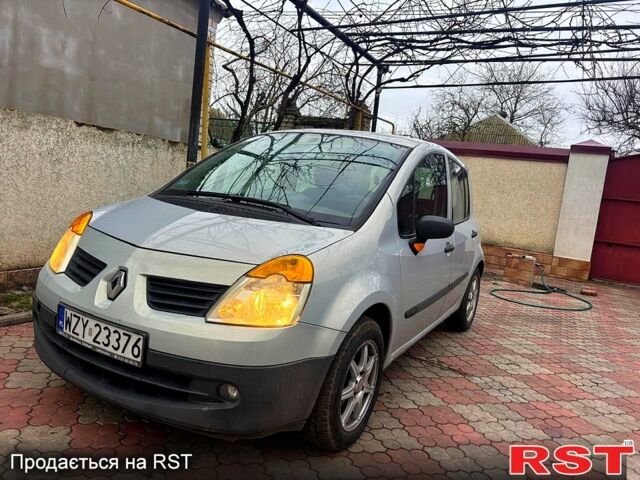Серый Рено Модус, объемом двигателя 1.5 л и пробегом 191 тыс. км за 2180 $, фото 1 на Automoto.ua