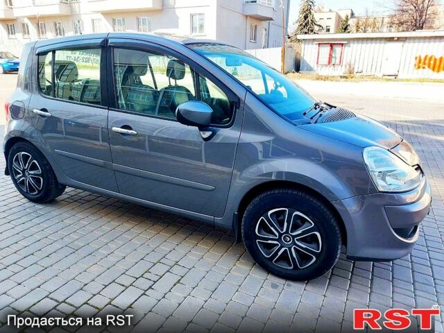 Серый Рено Модус, объемом двигателя 1.5 л и пробегом 243 тыс. км за 6800 $, фото 1 на Automoto.ua