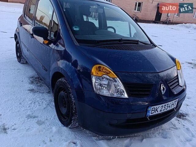Синий Рено Модус, объемом двигателя 1.1 л и пробегом 196 тыс. км за 3900 $, фото 1 на Automoto.ua
