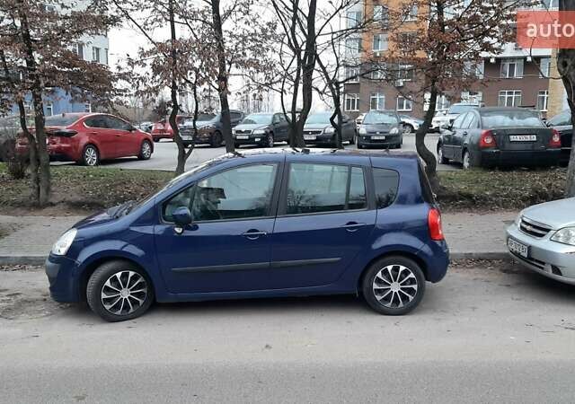 Синий Рено Модус, объемом двигателя 1.6 л и пробегом 105 тыс. км за 5400 $, фото 1 на Automoto.ua