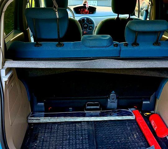 Синий Рено Модус, объемом двигателя 1.6 л и пробегом 135 тыс. км за 3700 $, фото 1 на Automoto.ua