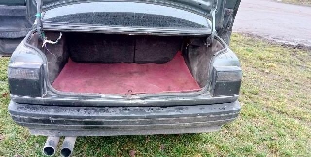 Серый Рено Невада, объемом двигателя 2 л и пробегом 99 тыс. км за 591 $, фото 1 на Automoto.ua