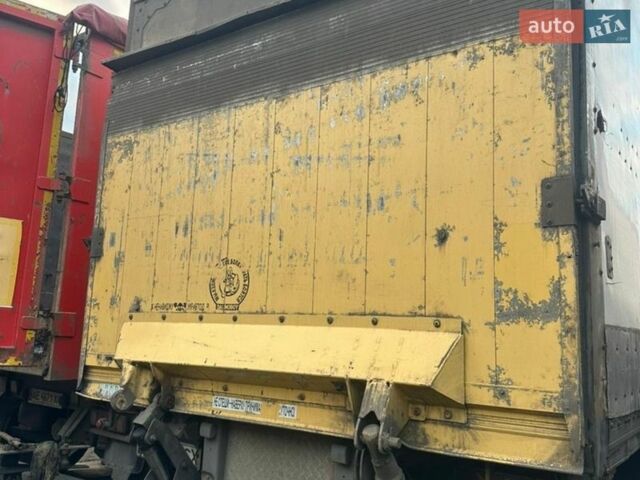 Белый Рено Премиум, объемом двигателя 10.8 л и пробегом 100 тыс. км за 7500 $, фото 1 на Automoto.ua