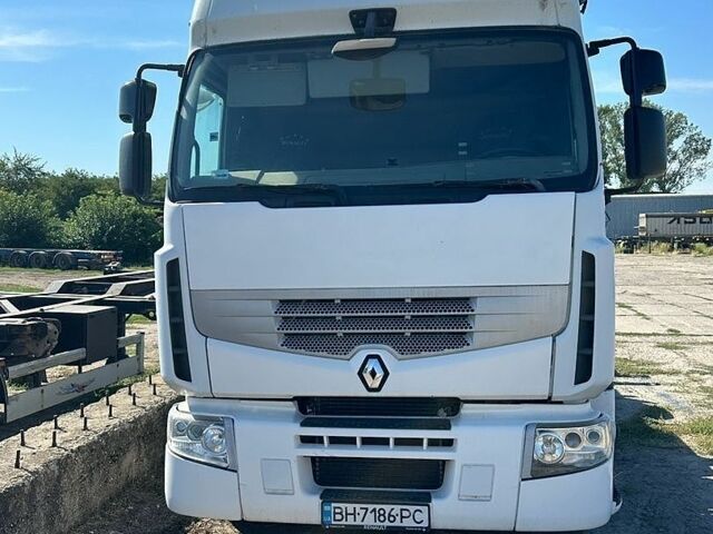 Білий Рено Преміум, об'ємом двигуна 12 л та пробігом 900 тис. км за 13500 $, фото 1 на Automoto.ua