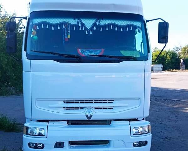 Білий Рено Преміум, об'ємом двигуна 11 л та пробігом 800 тис. км за 6700 $, фото 1 на Automoto.ua