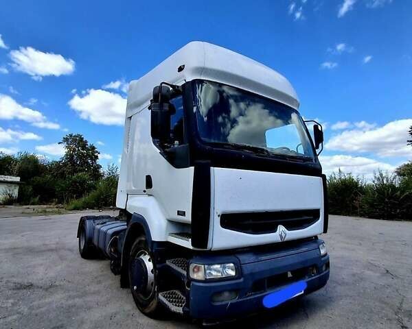 Белый Рено Премиум, объемом двигателя 11.1 л и пробегом 380 тыс. км за 4200 $, фото 1 на Automoto.ua