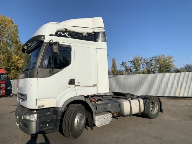 Белый Рено Премиум, объемом двигателя 11.1 л и пробегом 1 тыс. км за 8500 $, фото 1 на Automoto.ua