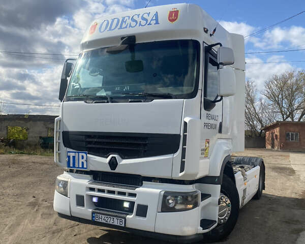 Белый Рено Премиум, объемом двигателя 10.8 л и пробегом 1 тыс. км за 9500 $, фото 1 на Automoto.ua