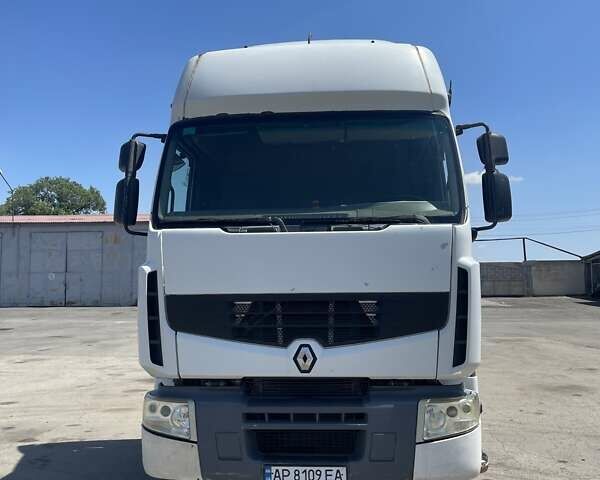 Белый Рено Премиум, объемом двигателя 10.84 л и пробегом 1 тыс. км за 7499 $, фото 1 на Automoto.ua