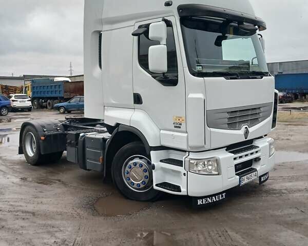 Белый Рено Премиум, объемом двигателя 10.84 л и пробегом 1 тыс. км за 10500 $, фото 1 на Automoto.ua