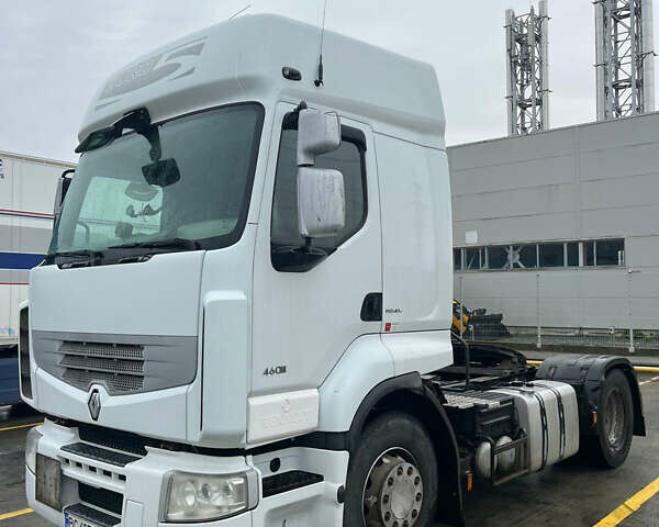 Белый Рено Премиум, объемом двигателя 10.8 л и пробегом 840 тыс. км за 9000 $, фото 1 на Automoto.ua