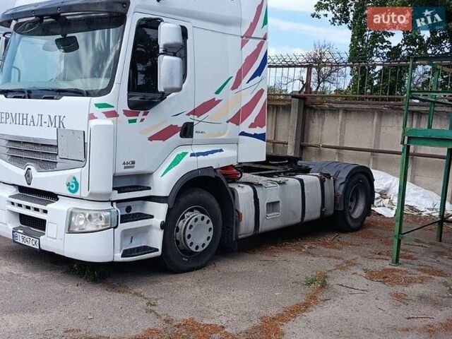 Белый Рено Премиум, объемом двигателя 10.84 л и пробегом 1 тыс. км за 9300 $, фото 1 на Automoto.ua