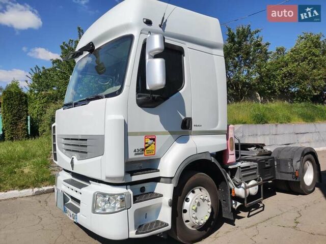 Белый Рено Премиум, объемом двигателя 10.8 л и пробегом 912 тыс. км за 18657 $, фото 1 на Automoto.ua