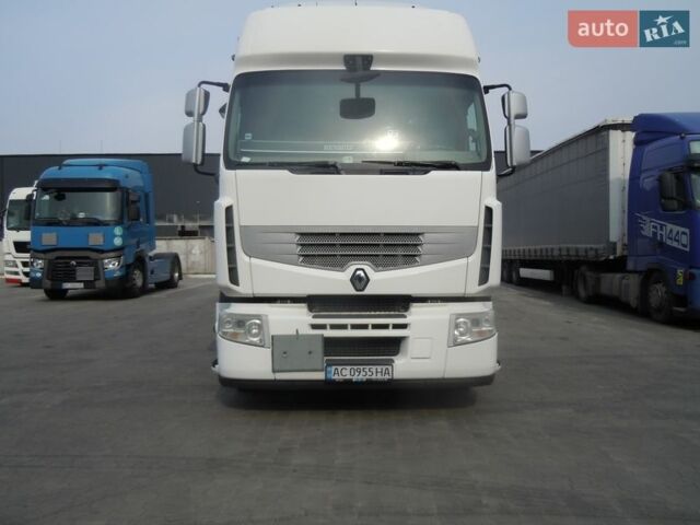 Белый Рено Премиум, объемом двигателя 10.85 л и пробегом 731 тыс. км за 21550 $, фото 1 на Automoto.ua