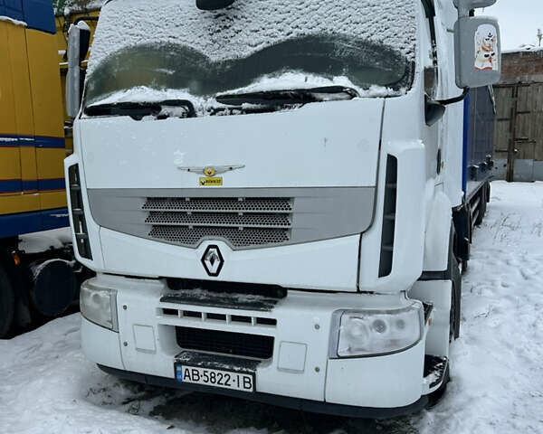 Белый Рено Премиум, объемом двигателя 12.9 л и пробегом 800 тыс. км за 15700 $, фото 1 на Automoto.ua