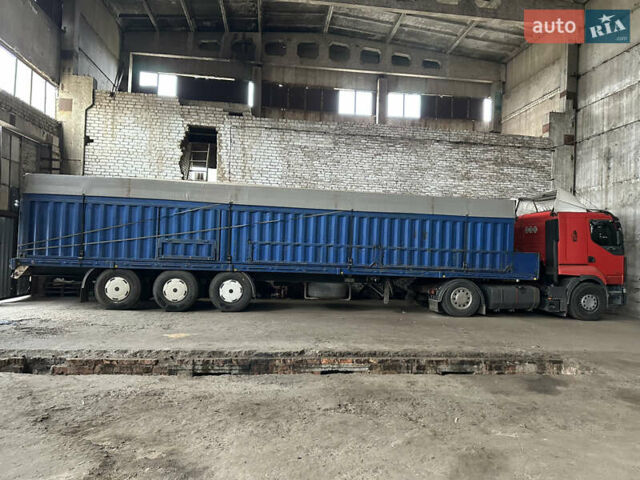 Красный Рено Премиум, объемом двигателя 13 л и пробегом 800 тыс. км за 13000 $, фото 1 на Automoto.ua