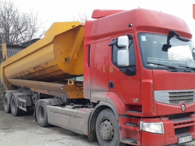Красный Рено Премиум, объемом двигателя 0 л и пробегом 720 тыс. км за 16300 $, фото 1 на Automoto.ua