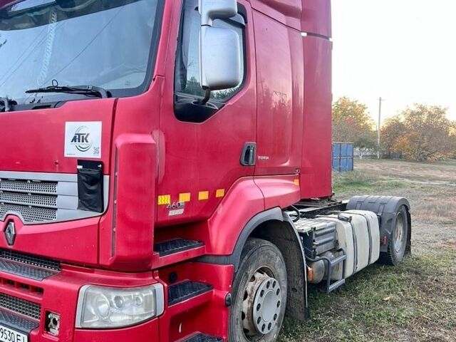 Червоний Рено Преміум, об'ємом двигуна 10.84 л та пробігом 880 тис. км за 11700 $, фото 1 на Automoto.ua