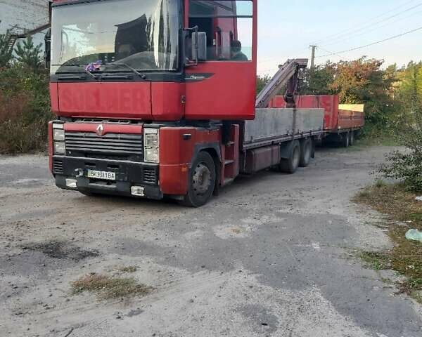 Красный Рено Премиум, объемом двигателя 11.9 л и пробегом 280 тыс. км за 15900 $, фото 1 на Automoto.ua